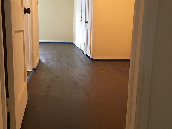 2nd image of 2125 Auburn St APT 1E