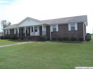521 9th Ct, Pleasant Grove, AL 35127