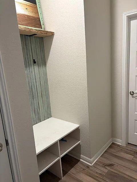 4 bed, 2.0 bath, 1720 sqft, $2,700 — Photo 4