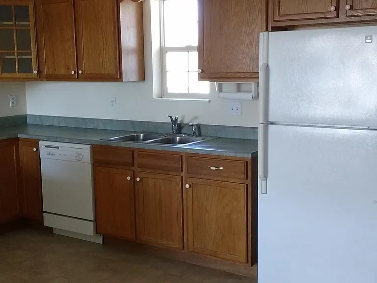 2383 Business Center Cir — Photo 7
