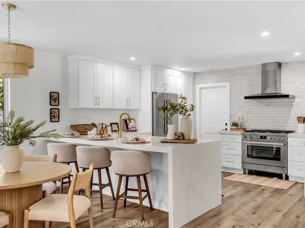 4672 Ironwood Ave, Seal Beach, CA 90740