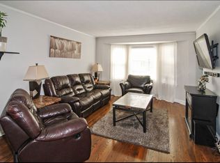 3903 N Oriole Ave, Chicago, IL 60634
