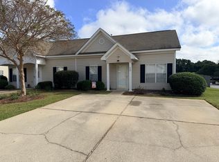 100 Cabot Bay Dr, Lexington, SC 29072