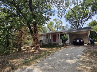 316 Morningside Ln, Hollister, MO 65672