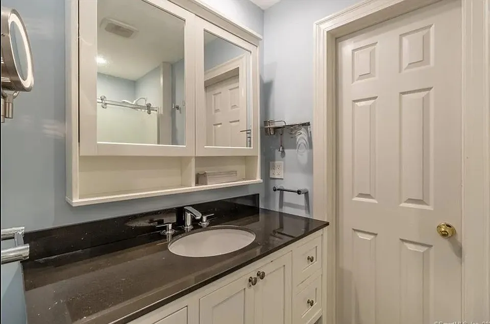 78 Marlborough St #2