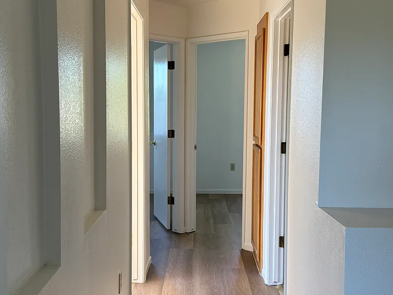 1648 Terra Vista Ln — Photo 12