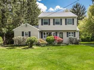 1054 Sussex Tpke, Randolph, NJ 07869