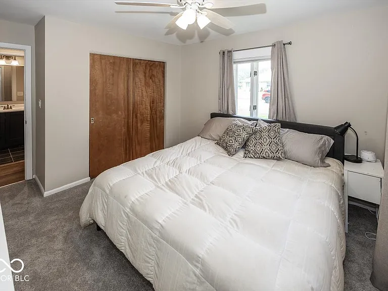 10913 College Place Dr — Photo 5