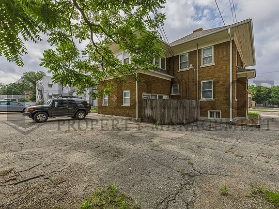 5th image of 3422 E Douglas Ave #2-1