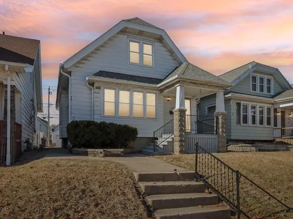 2021 South 68th STREET, West Allis, WI 53219