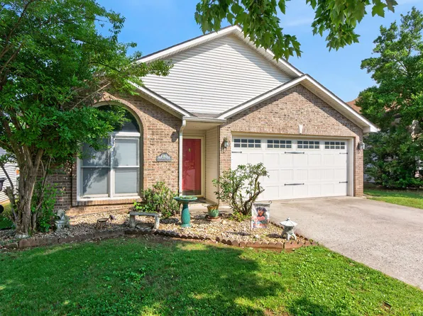 217 Woodbrook Pl, Lexington, KY 40511