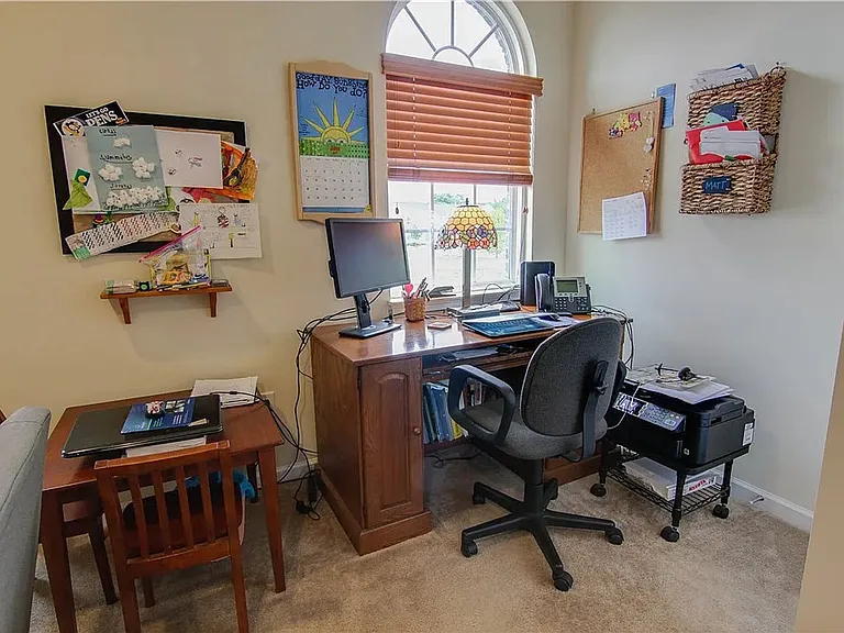 506 Broadmore Ln — Photo 11