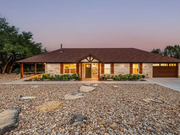 780 Lighthouse Dr, Bluff Dale, TX 76433