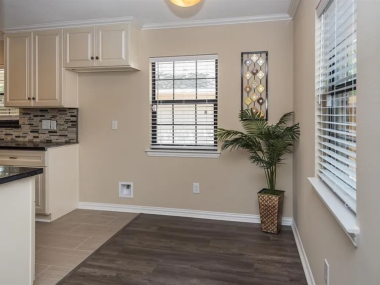 11038 Waxwing St — Photo 10