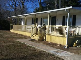 637 Hawkersmith Rd, Tullahoma, TN 37388