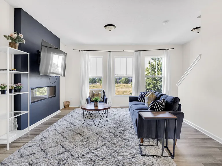 Large windows bring in lovely light!