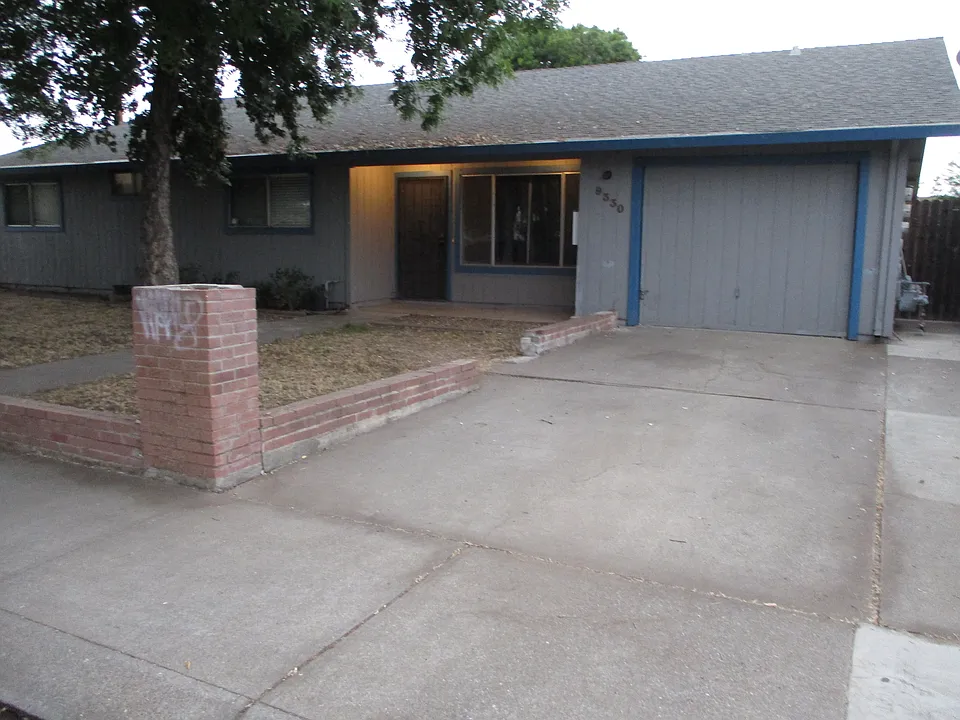 9330 Dalewood St #9330