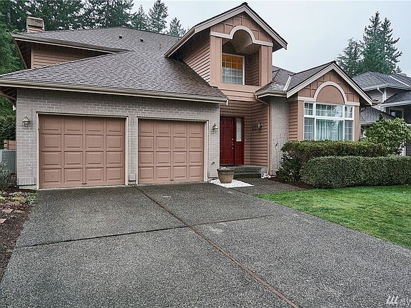 2nd image of 26021 Lake Wilderness Country Club Dr SE #C