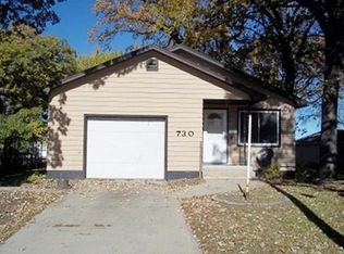 730 Park Ave NW, Willmar, MN 56201