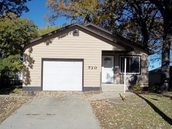 730 Park Ave NW, Willmar, MN 56201