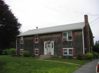 92 Spruce St, Bridgewater, MA 02324