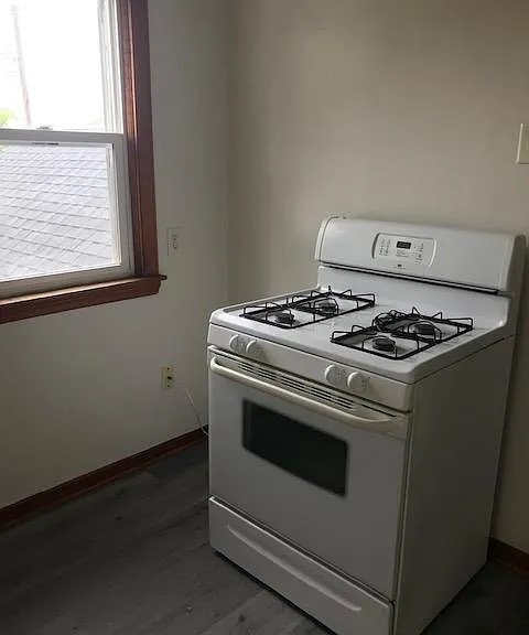 218 W William St #2 — Photo 12