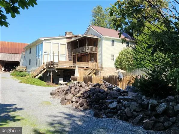 1508 E Newport Rd, Lititz, PA 17543