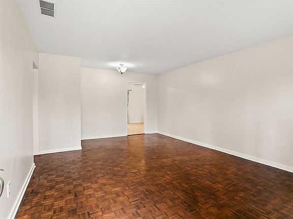 4th image of 651 Dale Dr