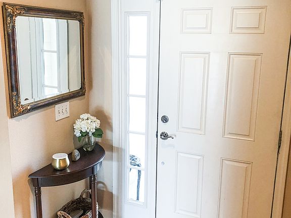 4th image of 11196 Campfield Cir