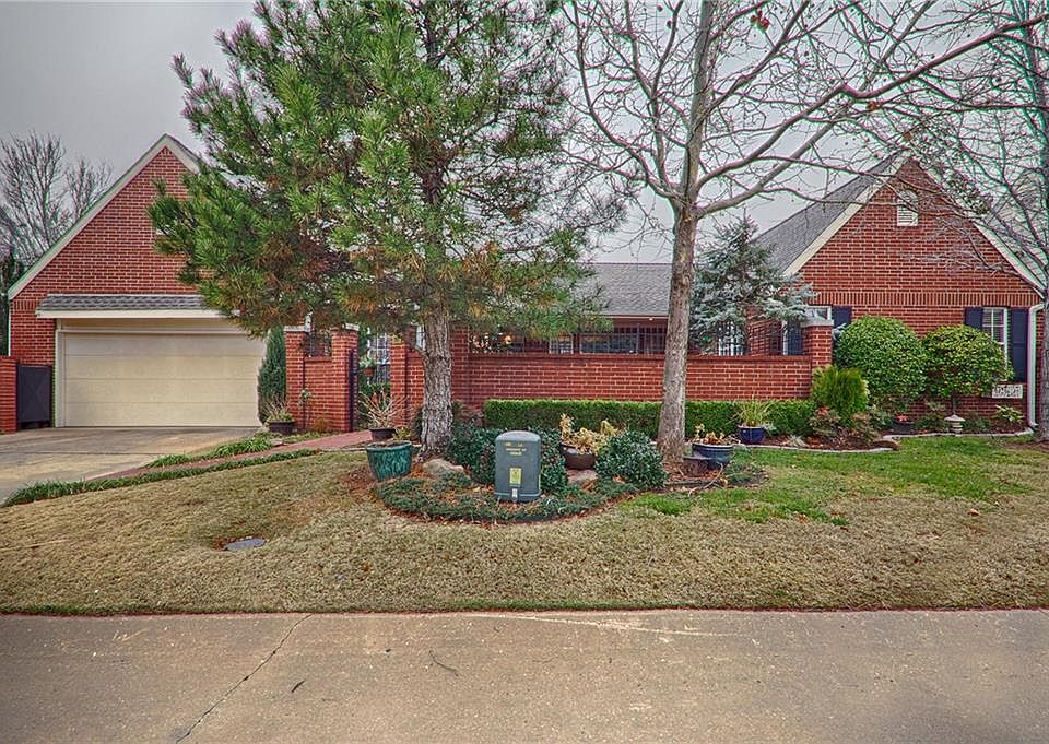 1st image of 8642 N May Ave #23