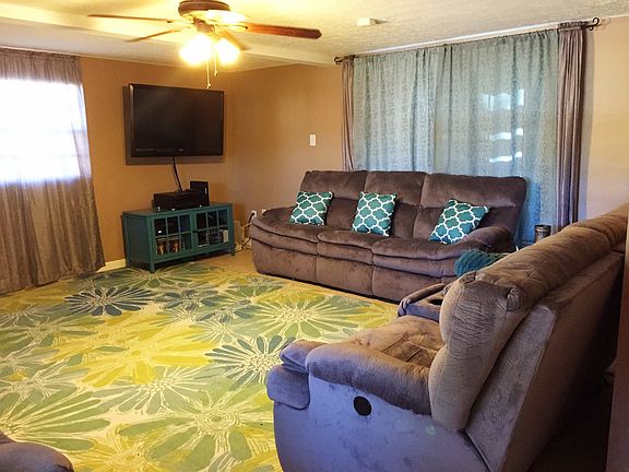 4th image of 2857 Daffodil Cir W