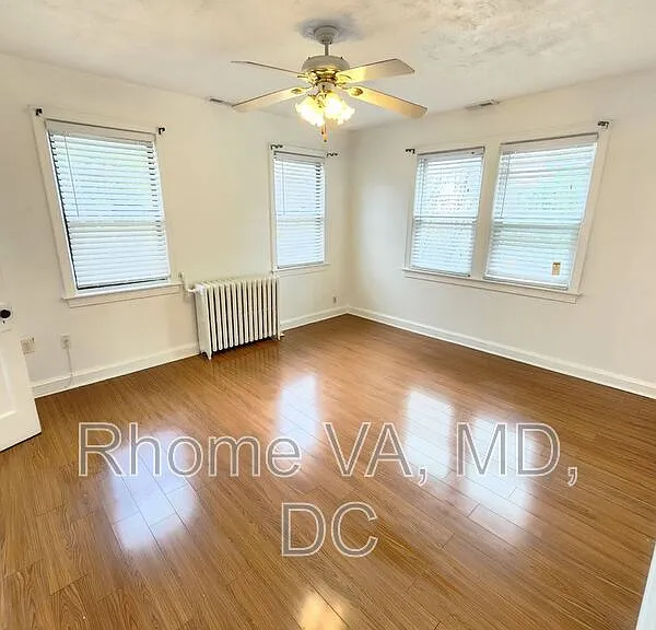 515 Franklin St NE #3 — Photo 2
