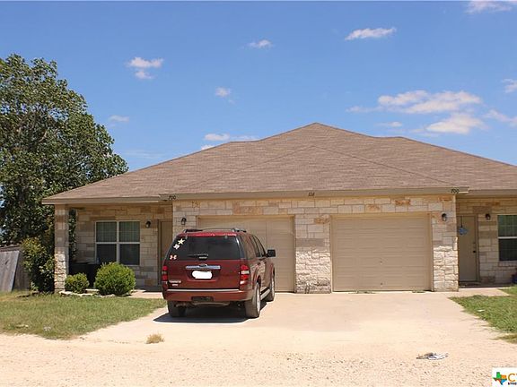 2nd image of 600 & 700 Surrey Ln