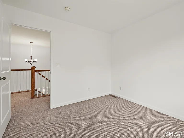 5 Rolling Hills Dr — Photo 30