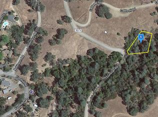 4536 Robinson Rd, Lucerne, CA 95458