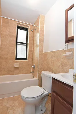 Rented by Bruma Realty LLC | media 5