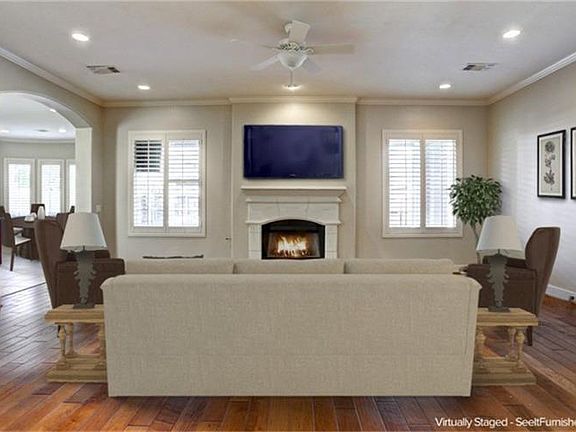 4th image of 11210 Royal Chateau Ln