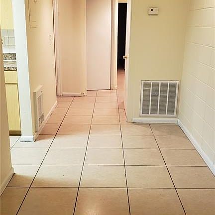 2nd image of 10 Deidrich St