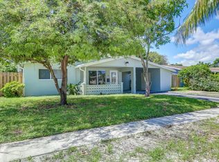 3521 NW 36th Ave, Lauderdale Lakes, FL 33309