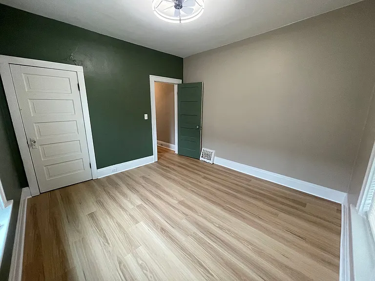 827 Single Ave — Photo 10