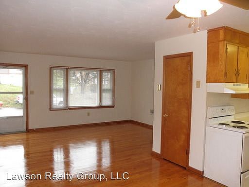 4th image of 433 Mount Vernon Ave