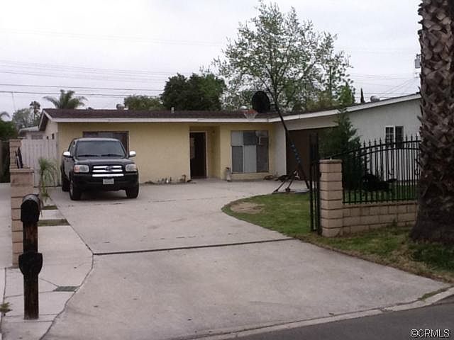 1st image of 1705 E La Deney Dr