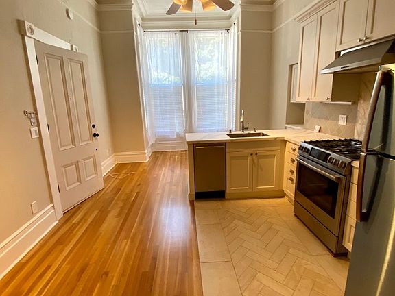 3rd image of 1190 Haight St #102