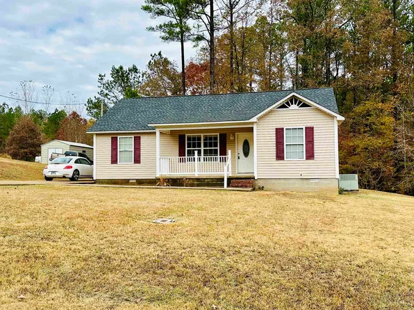 187 Hayden Dr, Michie, TN 38357