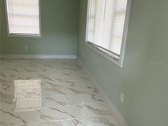 5th image of 7608 Alvina St