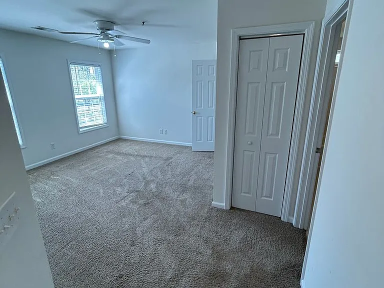 131 Veranda Way #G — Photo 36