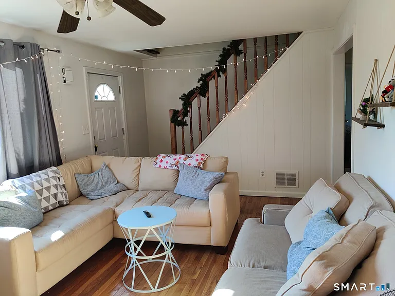 100 Loftus Cir — Photo 2