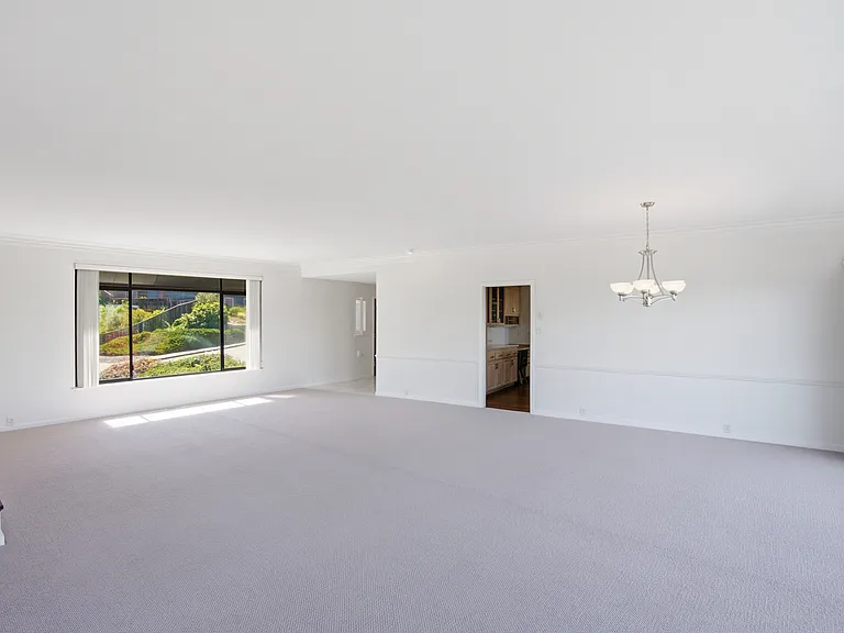 1806 Sebastian Dr — Photo 9