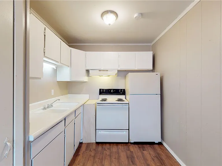 204 Lynn Dr #A — Photo 12
