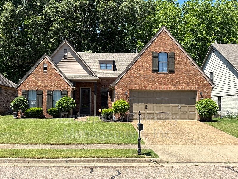 1st image of 6153 Lubiani Valley Dr